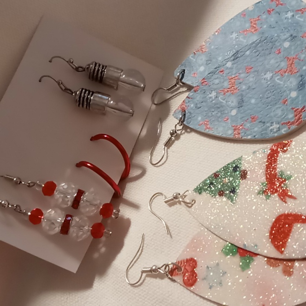 Holliday earrings Christmas earrings 5 pair crystal cut beaded & leather drop